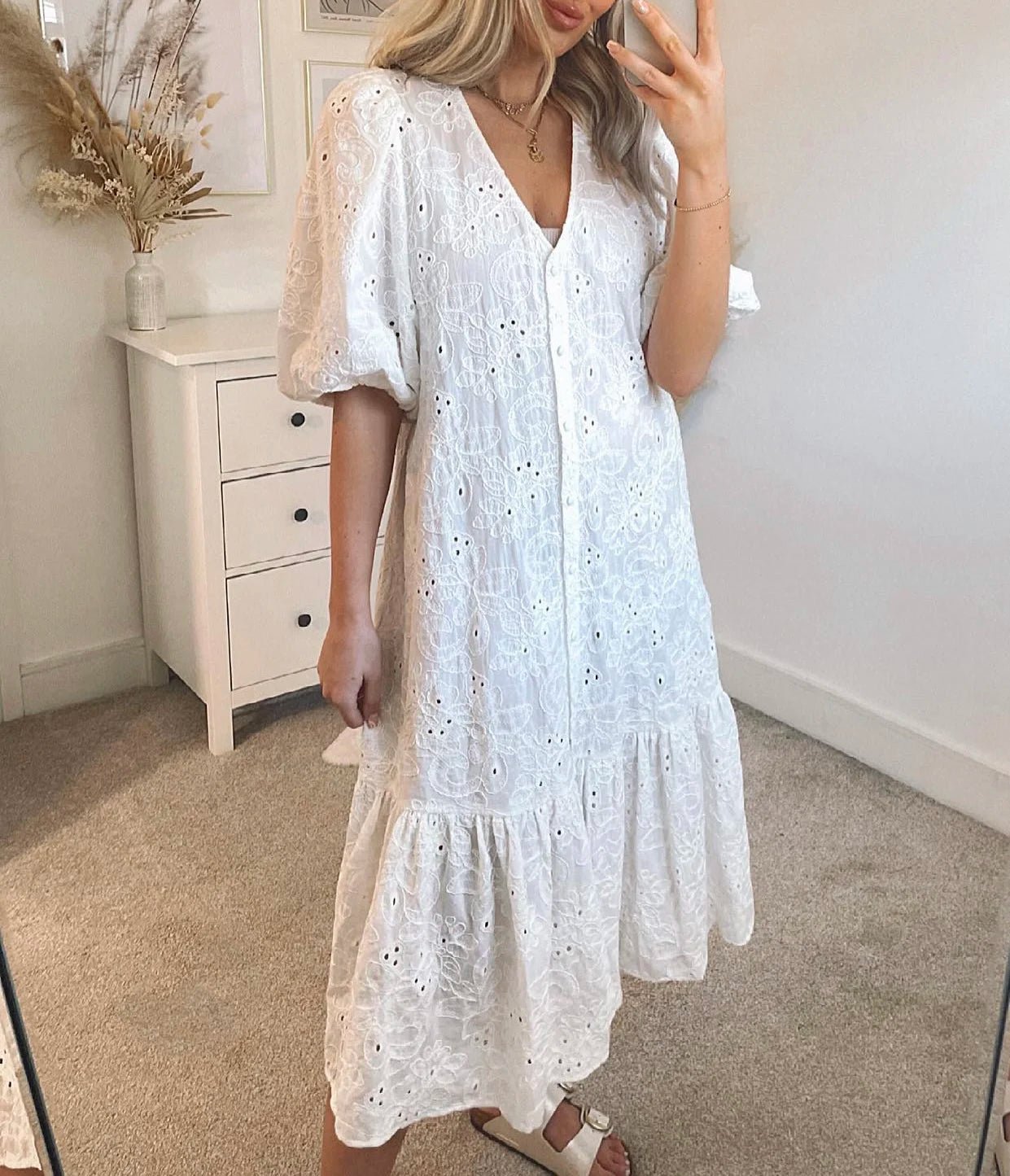 SOERA Beatrice V - Neck Embroidered Maxi Dress - Dress - White XS