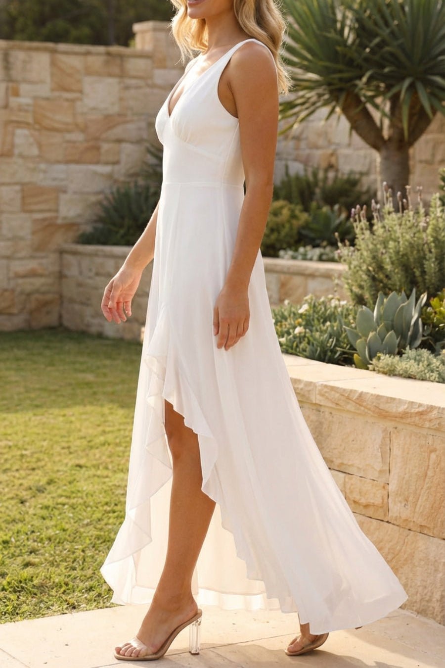 SOERA Amiah Sleeveless Ruffled Slit Maxi Dress - Dresses - yo1776061224042560160 White XS