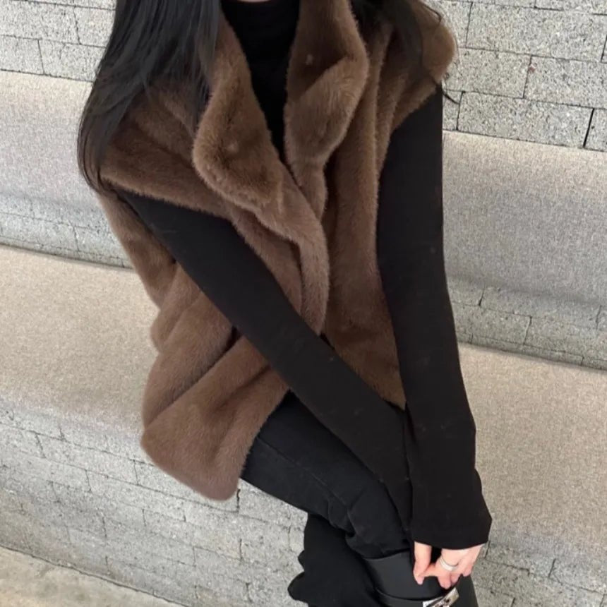 SOERA Amalia High Neck Faux Fur Vest - Jackets - 3256810156716791-;Ip1766488746436468771 Coffee