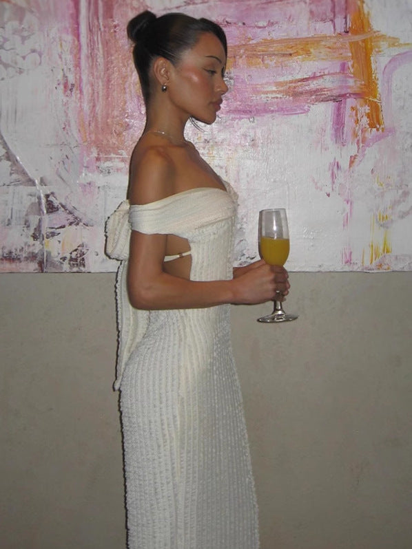 Eliana Elegant Backless Long Dress - Maxi Dresses for Women - Flattering V-Neck & Open Back Design 4