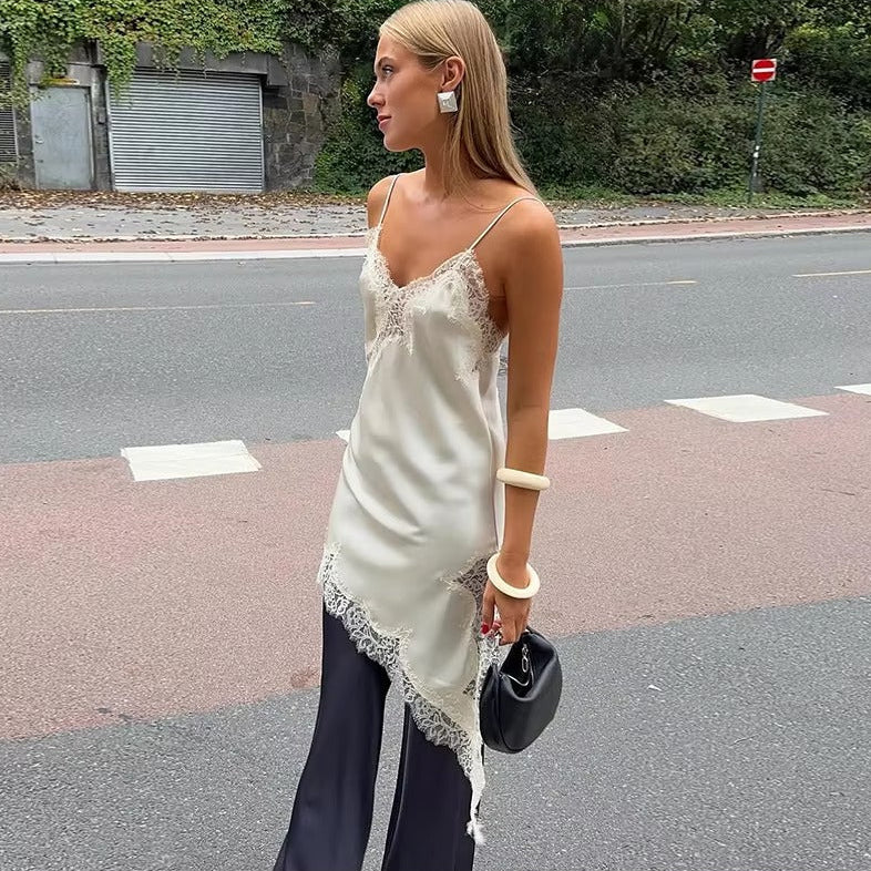 Asymetrické saténové mini šaty Kara