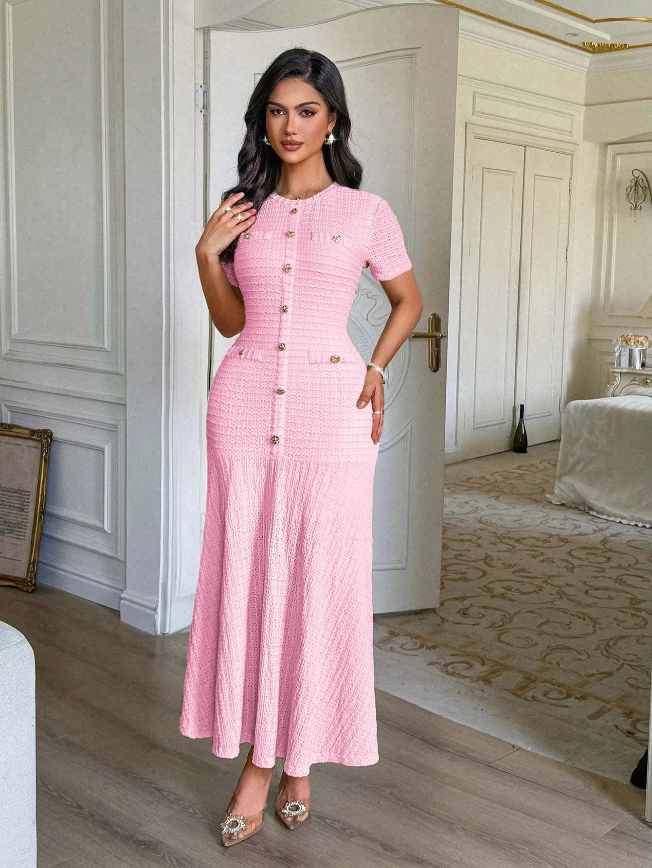 Vestido midi acampanado retro Clara con botones dorados