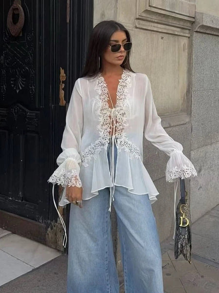 soera-blouse-bianca-lace-
