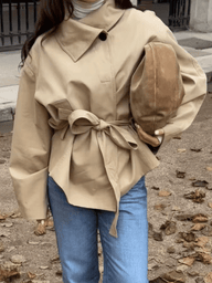 Julie asymmetrisk bælte-trenchcoat