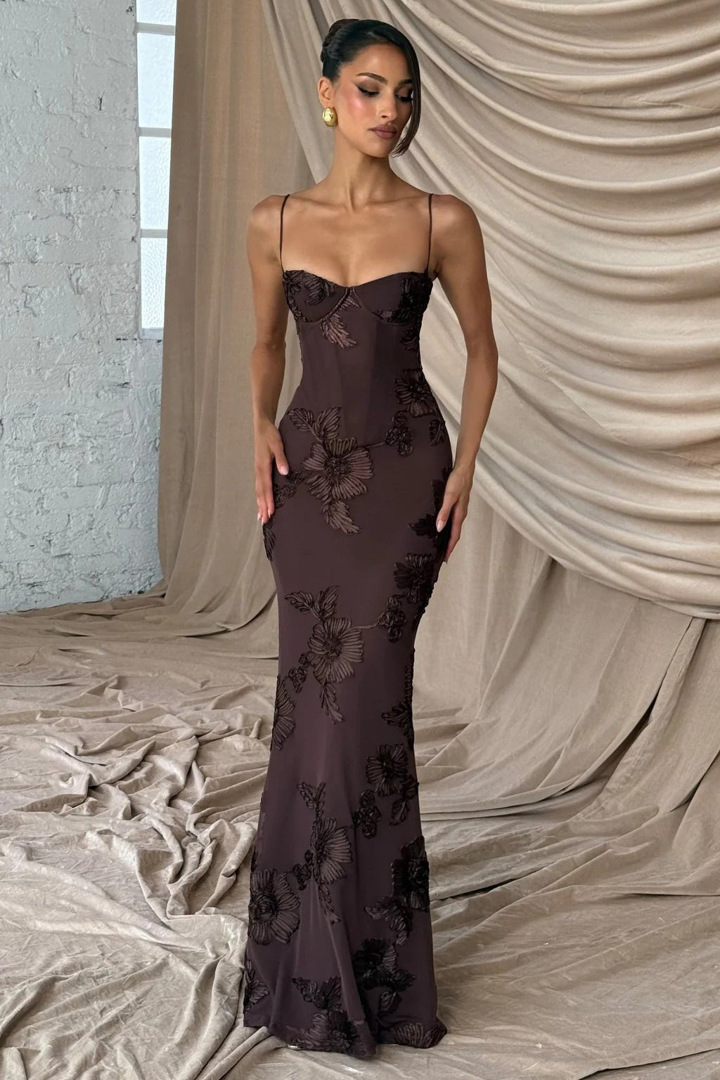SOERA Beatrice Applique Tie - Back Prom Dress - Dress -  Brown XS
