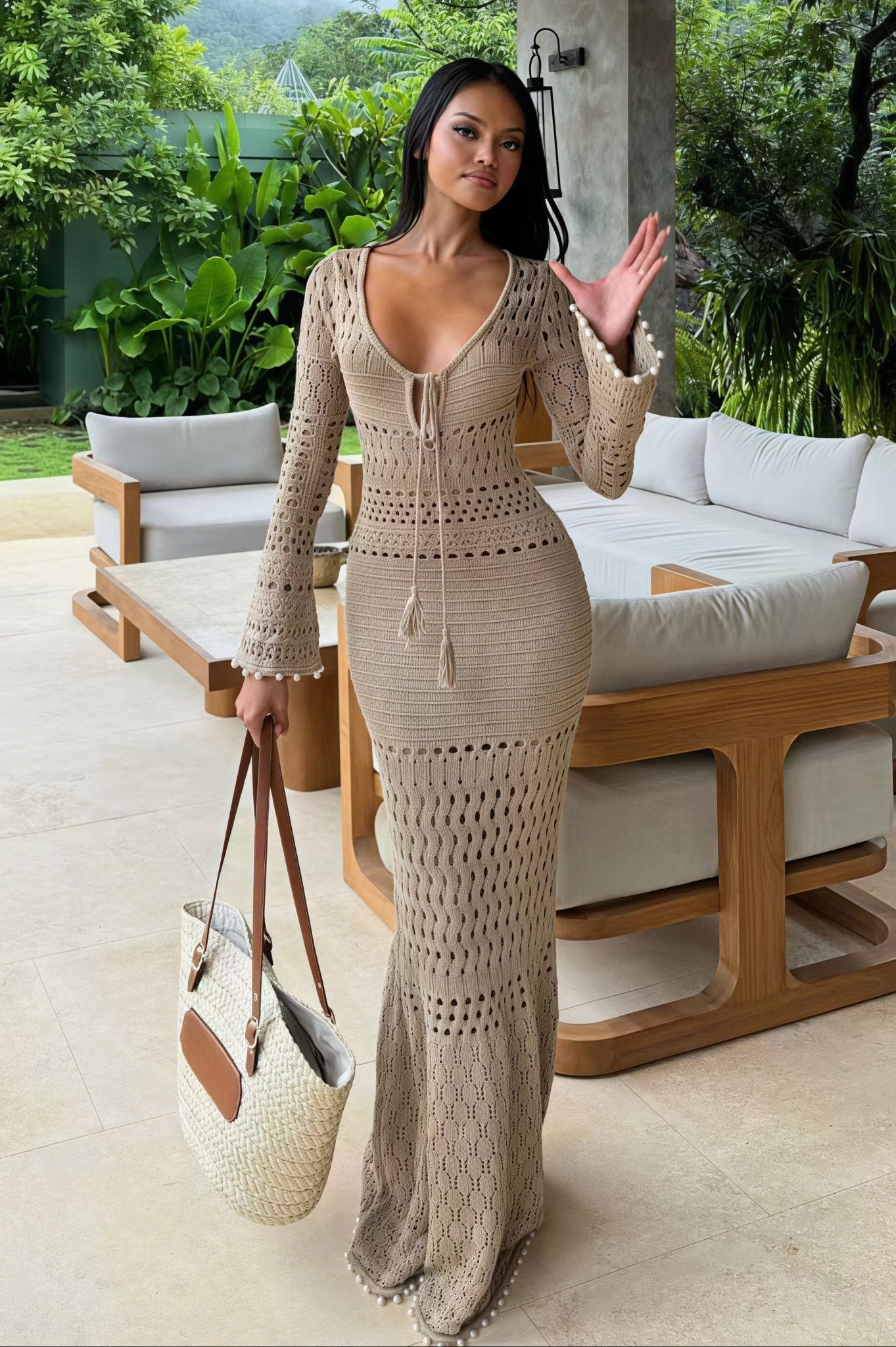 SOERA Beatrice Ribbed V - Neck Cinched Maxi Dress - Dress -  XS