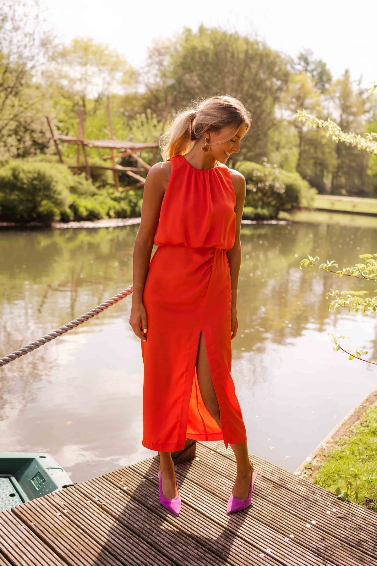 SOERA Beatrice Sleeveless Midi Dress - Dress -  Red S