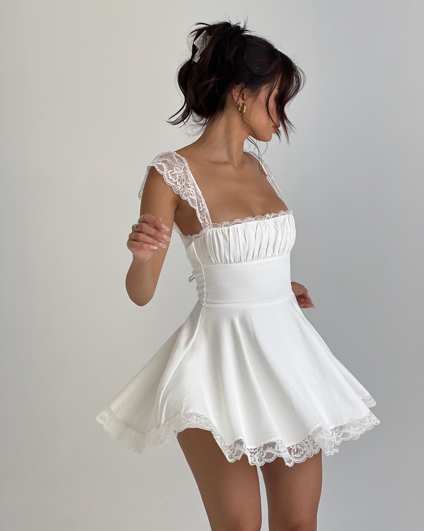 SOERA Bianca Tie - Back Lace Mini Dress - Dress -  White S