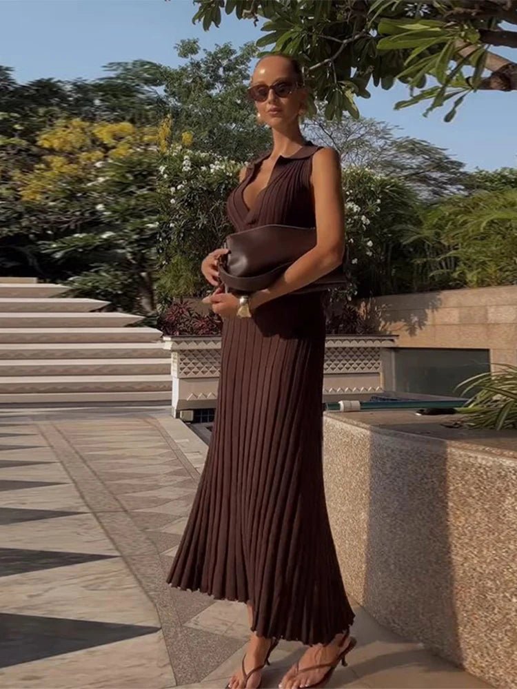 SOERA Lise Sleeveless Knitted Pleated Maxi Dress - Dress -  Brown L