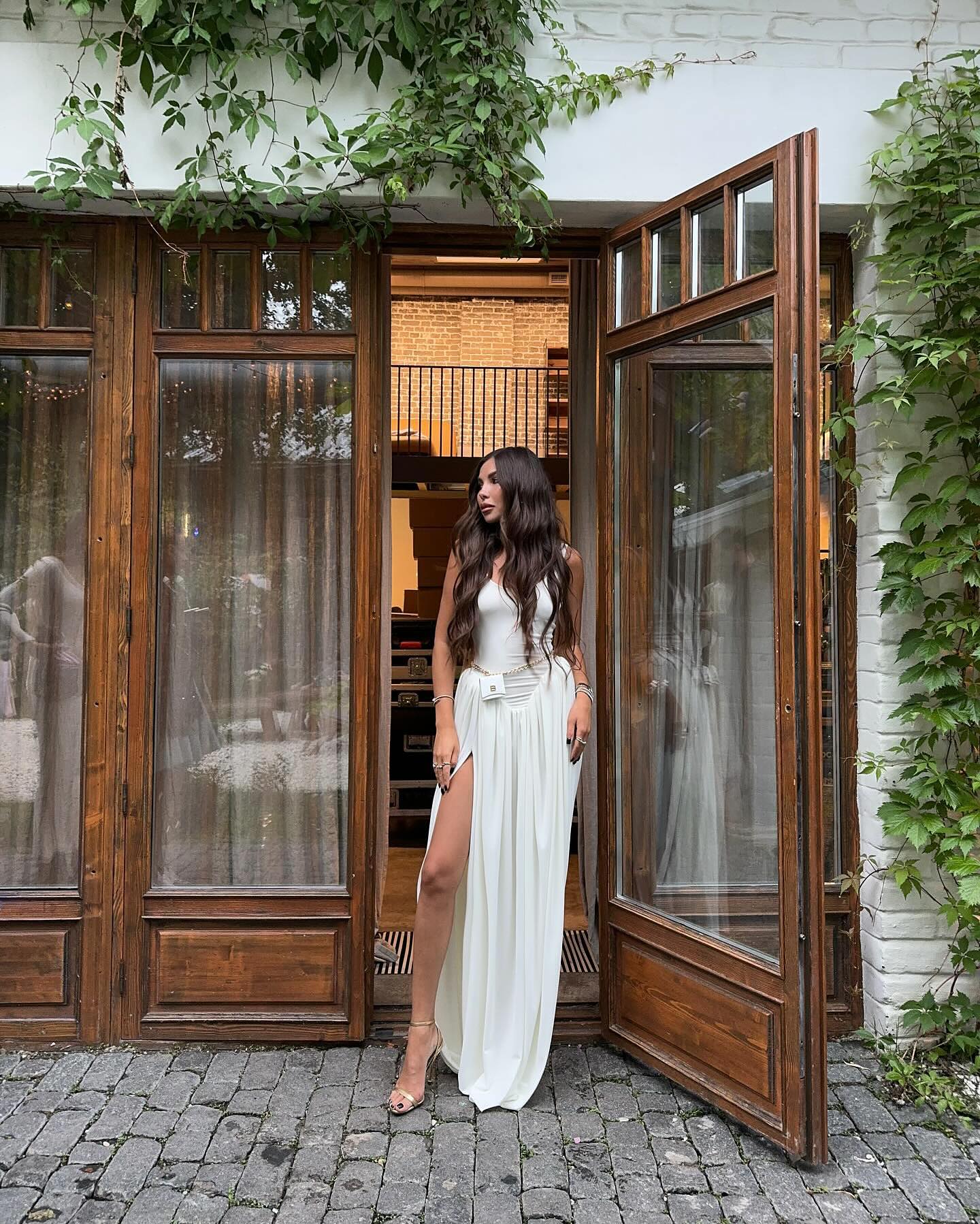 SOERA Sienna High Slit Maxi Dress - Dress -  White L